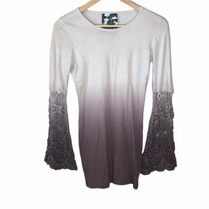 Young Fabulous and Broke Women's Size Small Long Sleeved Top Blouse Preloved
